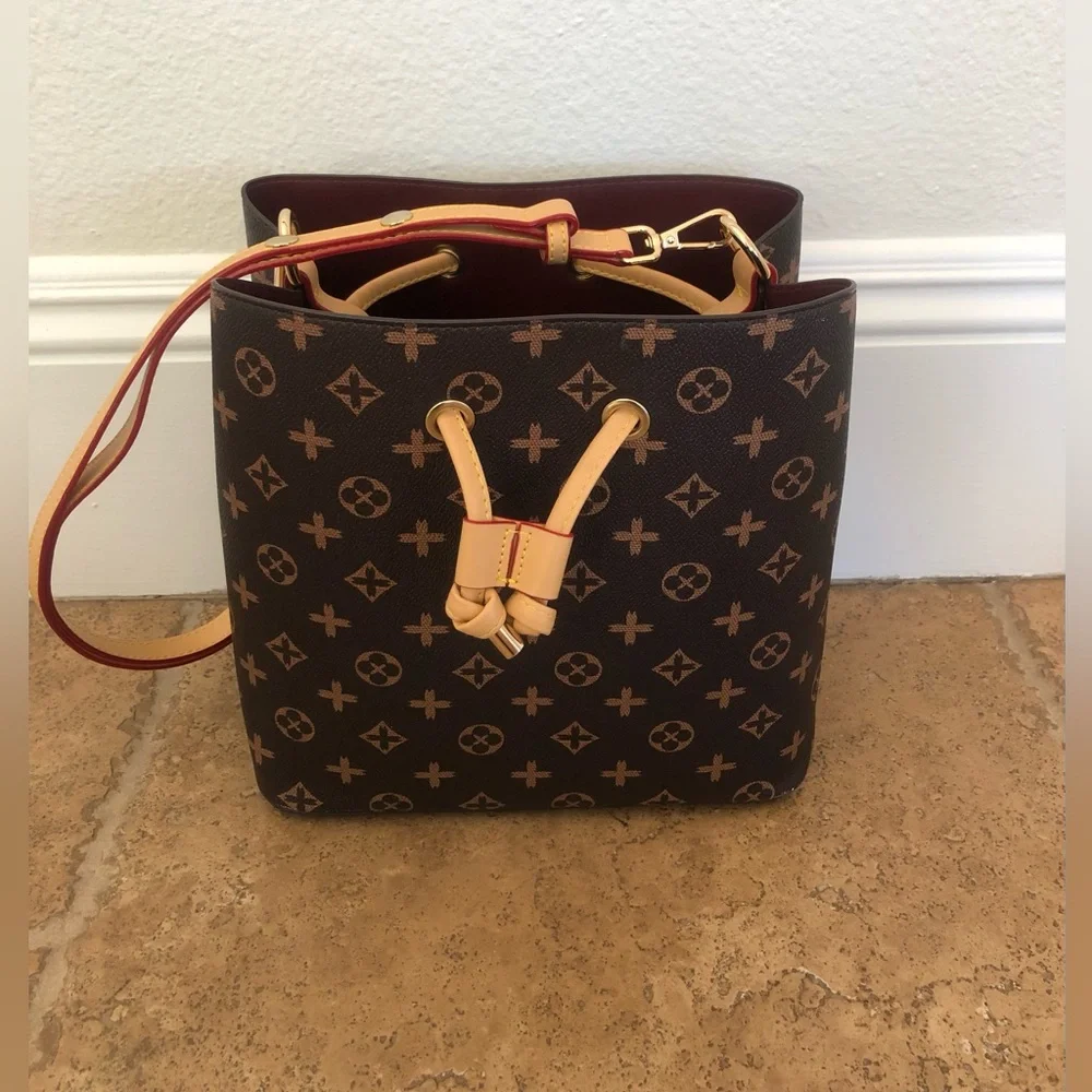 INSPIRED-BY MONOGRAM BUCKET BAG - DETACHABLE STRAP ( GOOD CONDITION)